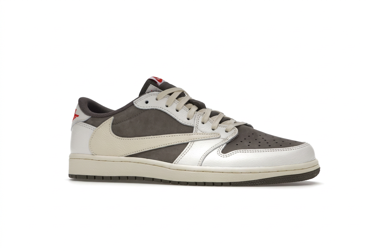 Jordan 1 Retro niedrig OG SP Travis Scott Reverse mokka